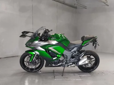 Kawasaki NINJA1000 лот № 5467 оценка 4  с аукциона в Японии 2