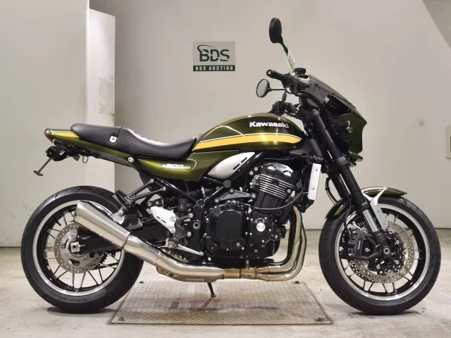 Kawasaki Z900RS лот № 2634 оценка 6  с аукциона в Японии