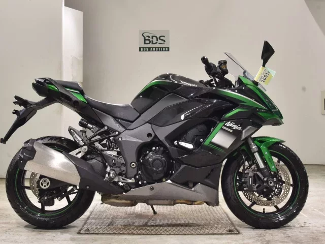 Kawasaki NINJA1000SX лот № 2651 оценка 5  с аукциона в Японии