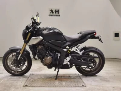Honda CB650R лот № 2556 оценка 5  с аукциона в Японии 2