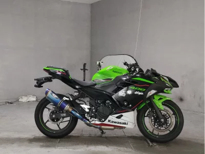 Kawasaki NINJA400 2021