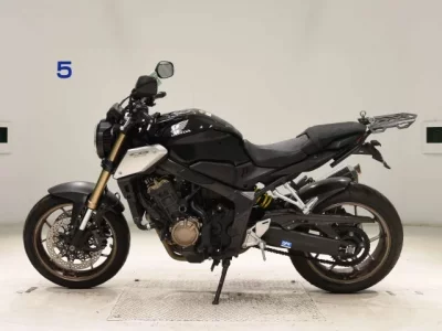 Honda CB650R лот № 7643 оценка 5  с аукциона в Японии 2