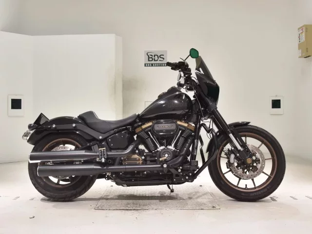 Harley-Davidson HARLEY FXLRS1870 лот № 2711 оценка 5  с аукциона в Японии