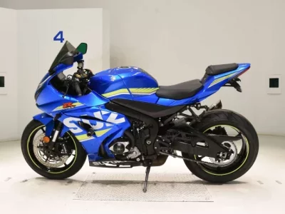 Suzuki GSX-R1000A лот № 7630 оценка 5  с аукциона в Японии 2