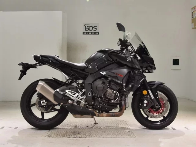Yamaha MT-10 лот № 5271 оценка 5  с аукциона в Японии
