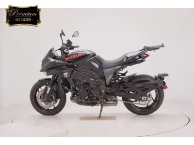 Suzuki KATANA1000 лот № 7588 оценка 5  с аукциона в Японии 2
