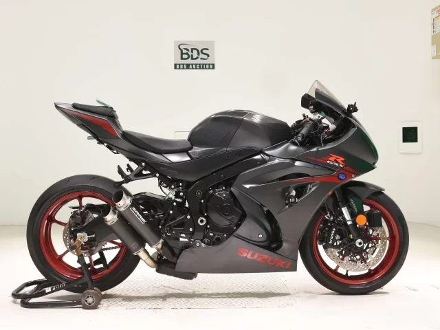 Suzuki GSX-R1000A лот № 0150 оценка 4  с аукциона в Японии