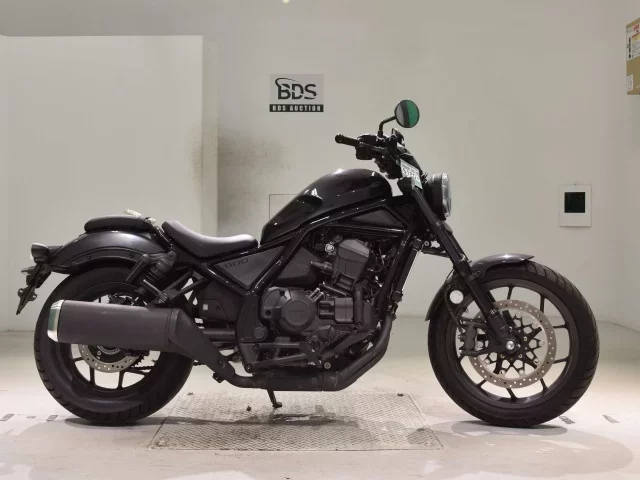 Honda REBEL 1100D лот № 5180 оценка 5  с аукциона в Японии