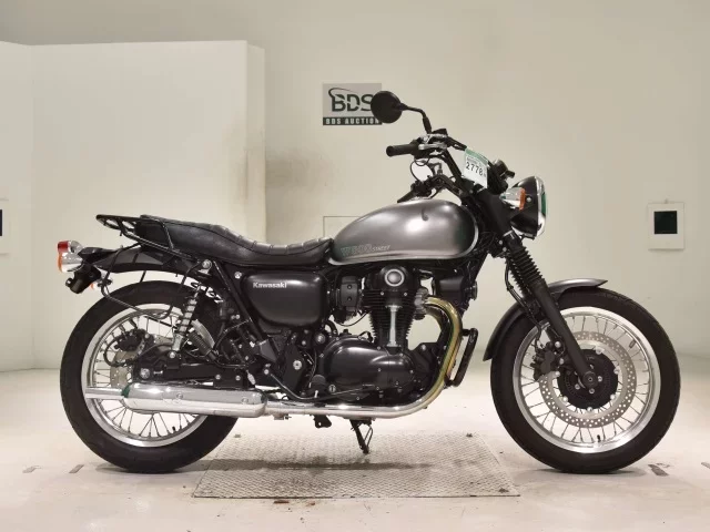 Kawasaki W800-2 STREET лот № 2778 оценка 5  с аукциона в Японии