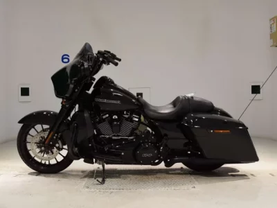 Harley-Davidson HARLEY FLHXS1870 лот № 2973 оценка 4  с аукциона в Японии 2