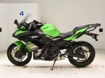 Kawasaki NINJA650A лот № 5331 оценка 4  с аукциона в Японии 2