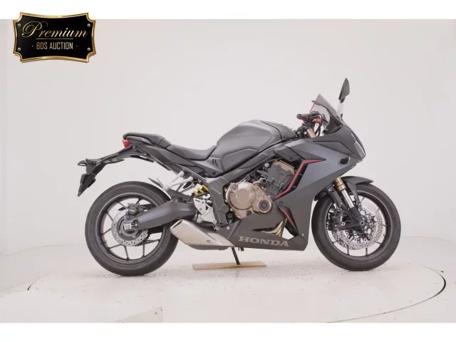 Honda CBR650R лот № 2553 оценка 4  с аукциона в Японии