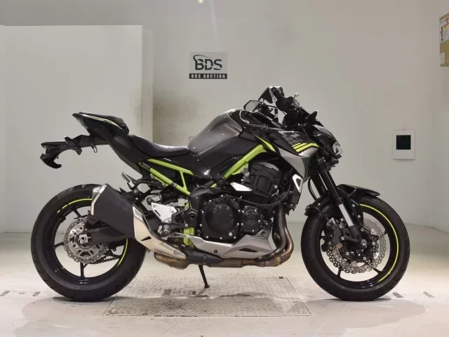 Kawasaki Z900-2 лот № 5217 оценка 5  с аукциона в Японии
