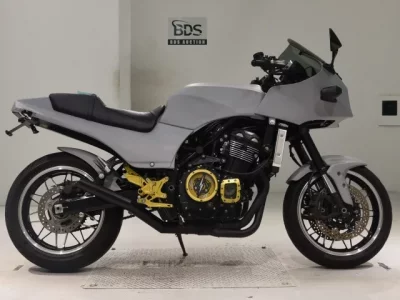 Kawasaki Z900RS 2021