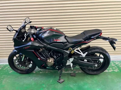 Honda CBR650R лот № 02015 оценка 4  с аукциона в Японии 2