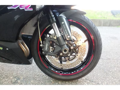 Kawasaki NINJA ZX-6R лот № 02187 оценка 4  с аукциона в Японии 2