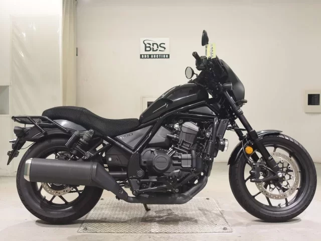 Honda REBEL 1100D лот № 7739 оценка 5  с аукциона в Японии