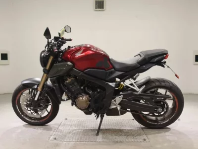 Honda CB650R лот № 7674 оценка 5  с аукциона в Японии 2