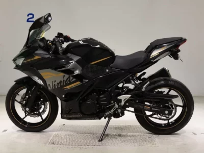 Kawasaki NINJA400-2 лот № 5014 оценка 4  с аукциона в Японии 2