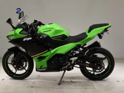 Kawasaki NINJA400-2 лот № 7614 оценка 5  с аукциона в Японии 2