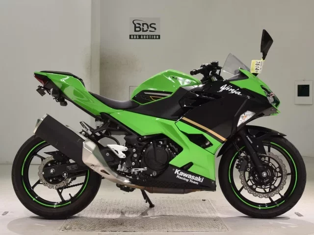 Kawasaki NINJA400-2 лот № 7614 оценка 5  с аукциона в Японии