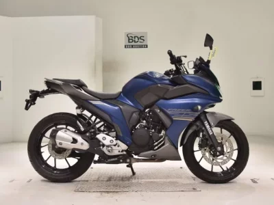 Yamaha FEATHER 25
