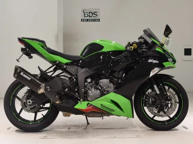 Kawasaki ZX-6RA лот № 0290 оценка 5  с аукциона в Японии
