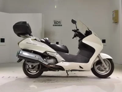 Honda SILVERWING 400