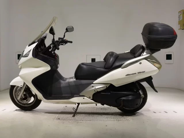 Honda SILVERWING 400