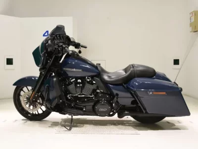 Harley-Davidson HARLEY FLHXS1870 лот № 7616 оценка 5  с аукциона в Японии 2