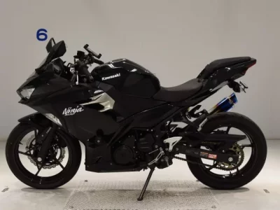 Kawasaki NINJA400-2 лот № 0367 оценка 5  с аукциона в Японии 2