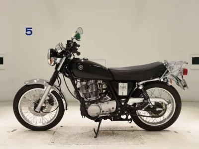 Yamaha SR400-5 лот № 2534 оценка 5  с аукциона в Японии 2