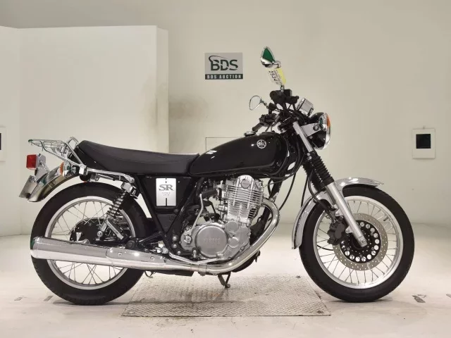 Yamaha SR400-5 лот № 2534 оценка 5  с аукциона в Японии