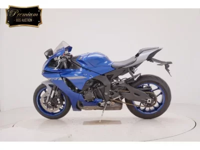 Yamaha YZF-R1 лот № 2549 оценка 5  с аукциона в Японии 2