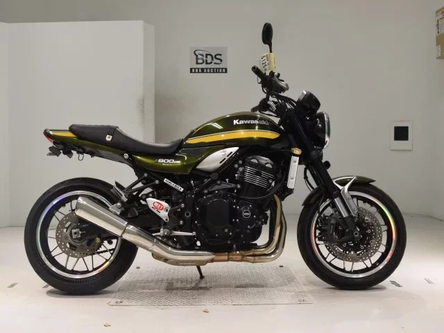 Kawasaki Z900RS лот № 5125 оценка 5  с аукциона в Японии