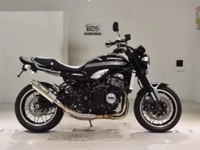 Kawasaki Z900RS 2021