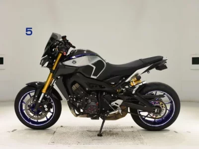 Yamaha MT-09ASP лот № 2658 оценка 4  с аукциона в Японии 2