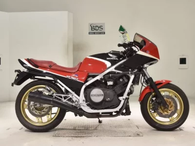 Honda VF750F