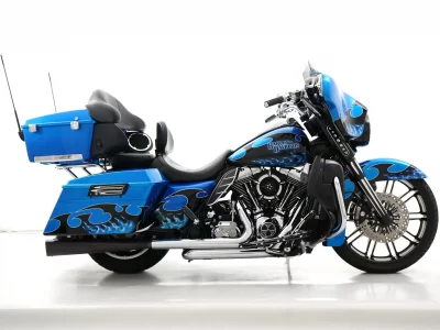 Harley-Davidson HARLEY FLHTCU1580-1690