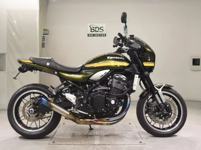 Kawasaki Z900RS лот № 5145 оценка 5  с аукциона в Японии