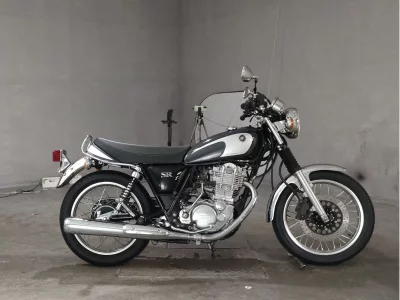 Yamaha SR400-1 2021