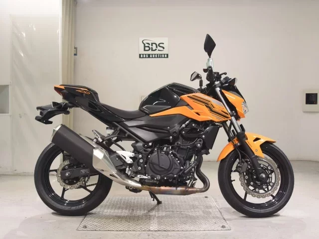 Kawasaki Z400-2 лот № 5231 оценка 5  с аукциона в Японии