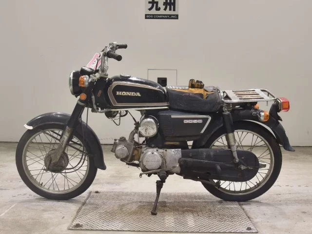 Honda CD90