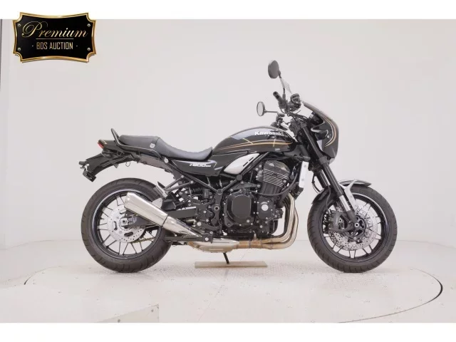Kawasaki Z900RS лот № 2535 оценка 5  с аукциона в Японии
