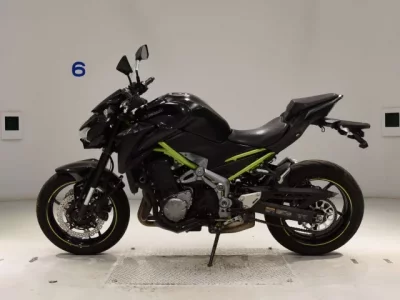 Kawasaki Z900-2 лот № 0446 оценка 5  с аукциона в Японии 2