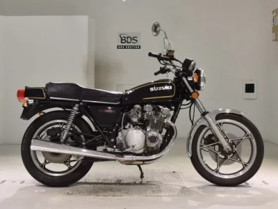 Suzuki GS550