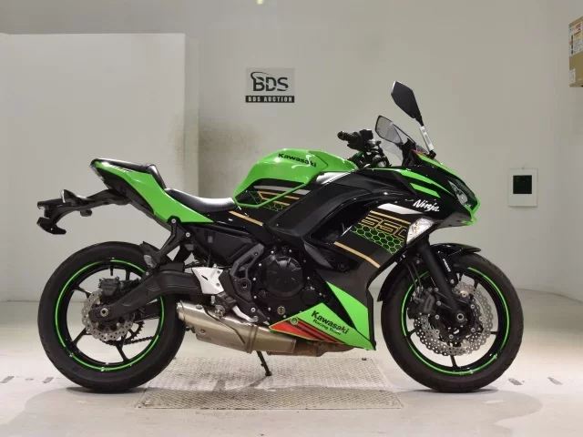 Kawasaki NINJA650A лот № 2738 оценка 5  с аукциона в Японии