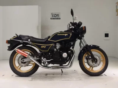 Kawasaki GPZ400