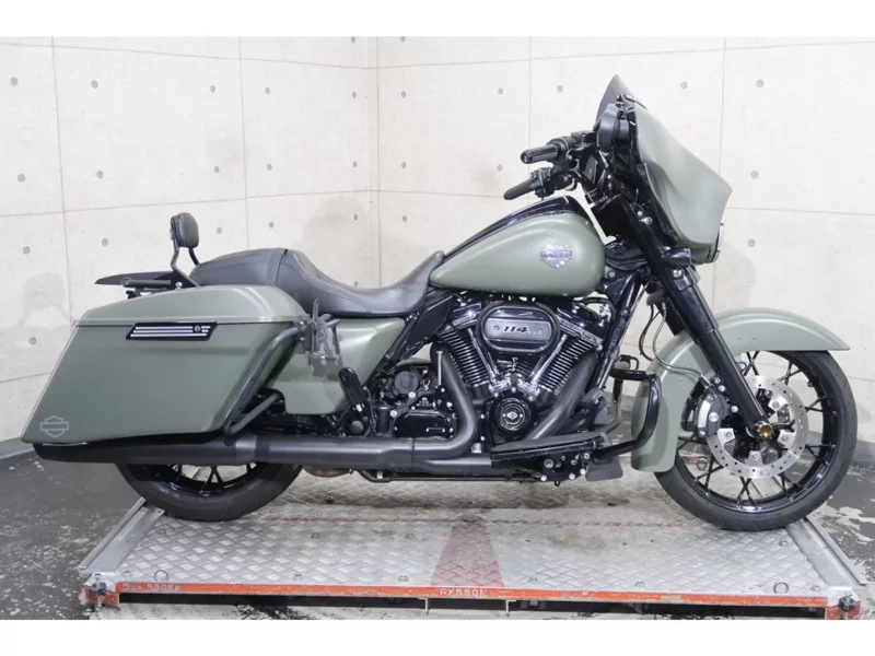 Harley-Davidson HARLEYFLHXS лот № 00386 оценка 4  с аукциона в Японии