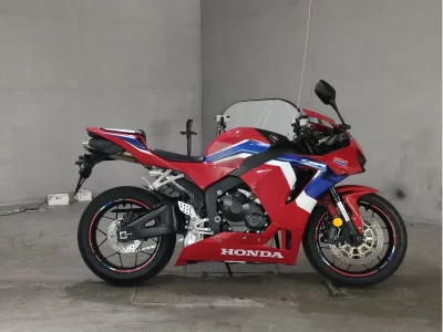 Honda CBR600RR 2021